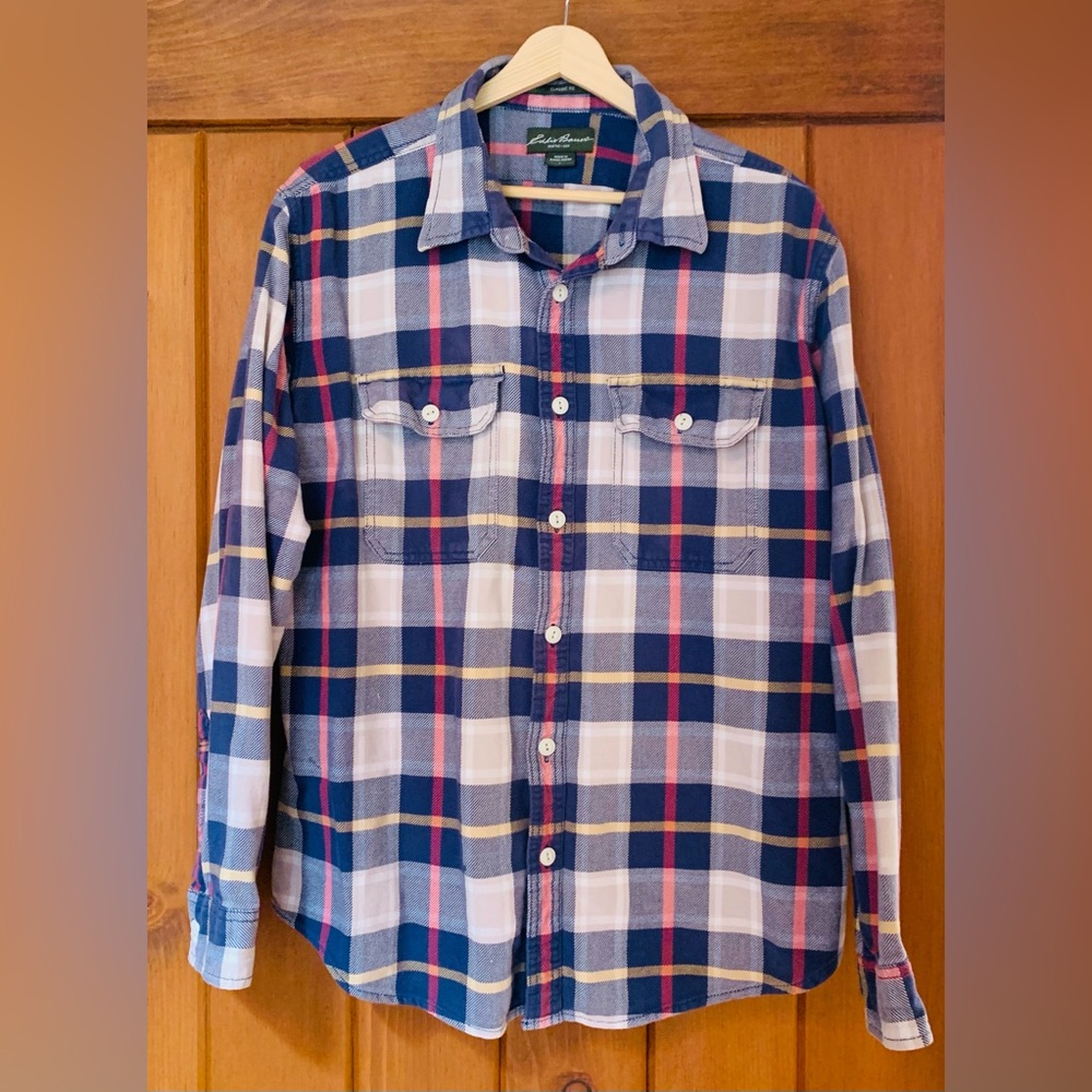 EDDIE BAUER - Classic Fit Casual Button-Down Shirt - [size L]